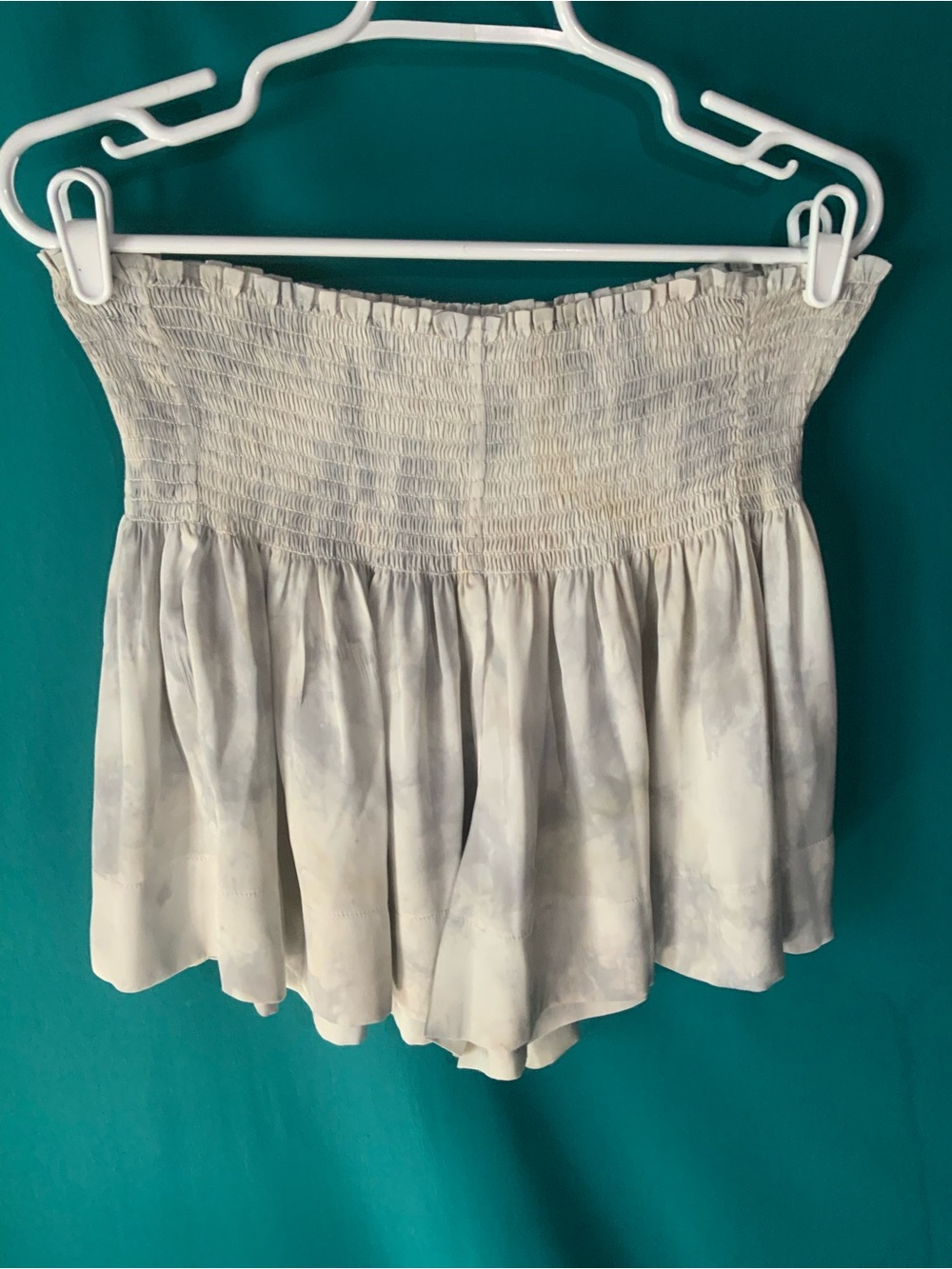 KOCH Smocked Tie-Dye Mini Skort in Light Blue and Gray